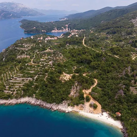 Casa de Férias Kneze Bb Cr